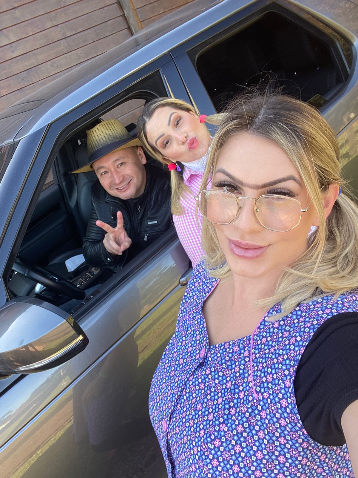 WhatsApp Image 2023-06-03 at 11.57.17.jpeg